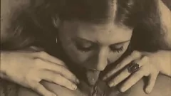 Redă Pasiune descoperită: o întâlnire lesbiană de epocă