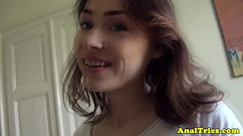 Reproduzir Anal para uma jovem atriz pornô chamada macy ssens