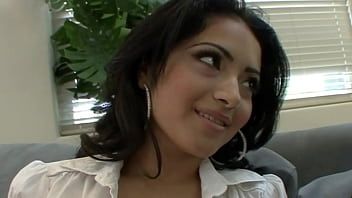 Play Hairy secretary fucks her boss